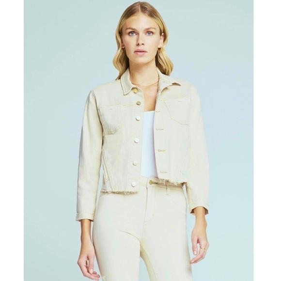 NWT L'AGENCE 90s Ivory Distressed Stretch Denim Raw Hem Crop Slim Jean Jacket S - Picture 15 of 16